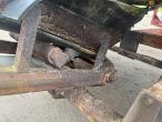 Bredal sand cart with ribbon 27