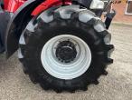 Case IH 240 CVX tractor 86