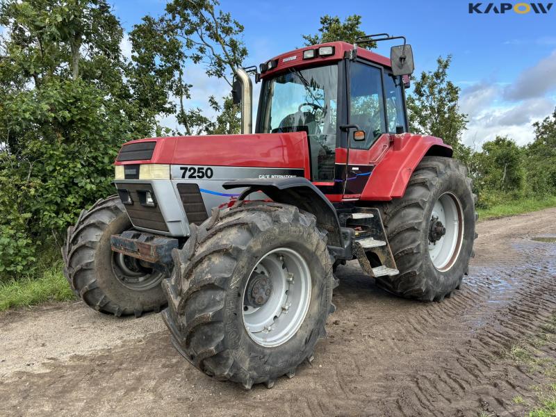 Case IH 7250 tractor 1