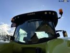 Claas 830 Axion with front loader 17