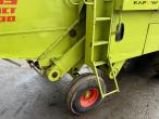 Claas compact 30 17