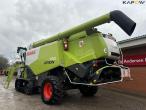 Claas Lexion 760 combine harvester 7