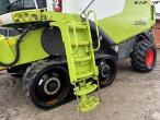 Claas Lexion 760 combine harvester 31