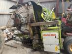 Claas corn header + spare parts header 8