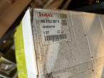 Claas spare parts various - new 128