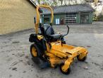 Cub Cadet Z1 lawnmower 3