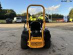 Cub Cadet Z1 lawnmower 6