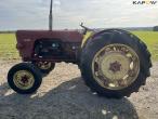 David Brown 990 tractor 8