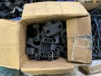 Various hydraulic fittings and accessories 40