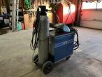 E3 MIG 185 welder with CO2 bottle 5