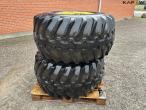 Firestone 48x25.00-20 wheels 2