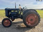 Fordson Major (Klodsmajor) tractor 8