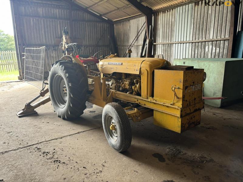 Fordson Super Major with Hydrema digging arm 1