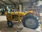 Fordson Super Major with Hydrema digging arm 6