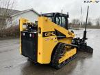 Gehl RT165 skid steer with Chrois grades 5