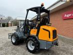 Giant V452T mini loader 7