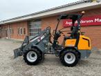 Giant V452T mini loader 8