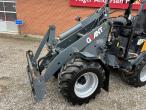 Giant V452T mini loader 9