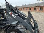 Giant V452T mini loader 14