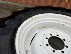 GoodYear 580/70-R38 wheels 11