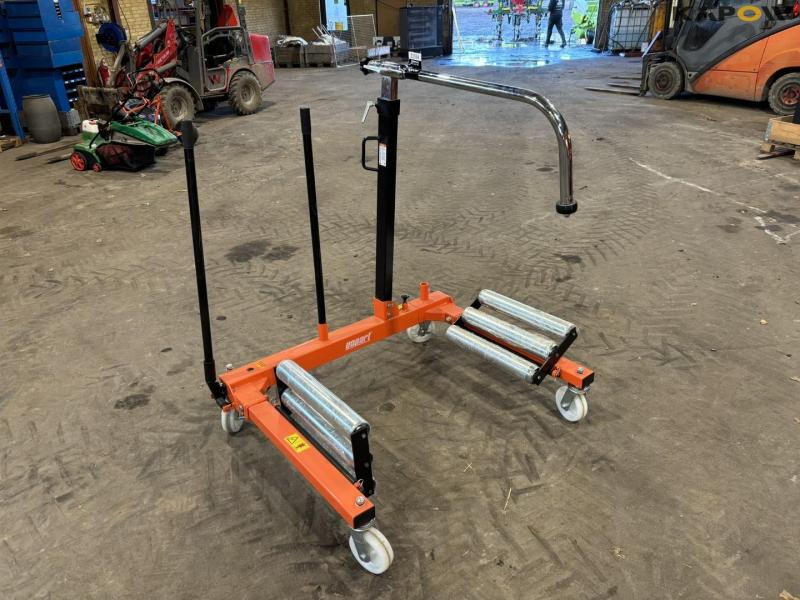 Goport Wheel Mount Cart 1