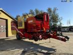 Grimme SE 150-60 with wheel drive 4