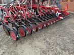 Slurry settler with rape seeding machine 30