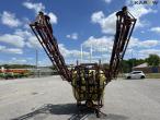 Hardi 16 meter field sprayer 6