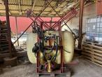 Hardi NK 800 sprayer 2