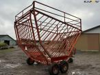 HE-VA small bale wagon 5