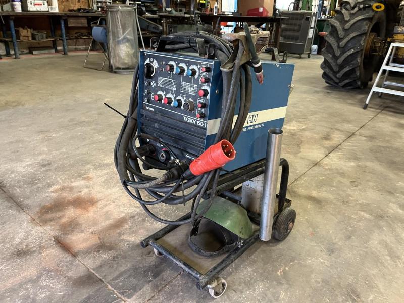 Hede Nielsen Tigboy 150-1 tig welder with bottle 1