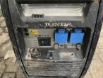 Honda EU30i generator 10