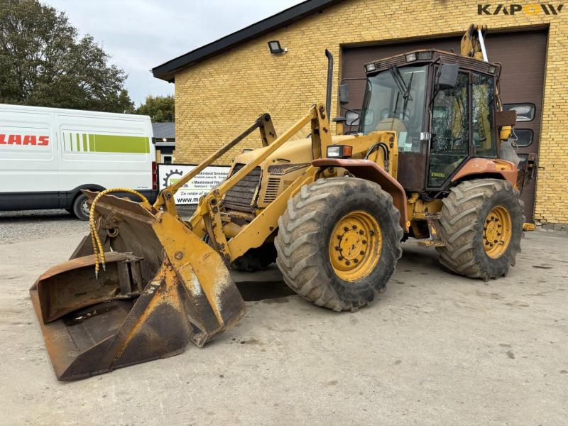 Hydrema 906B backhoe 1