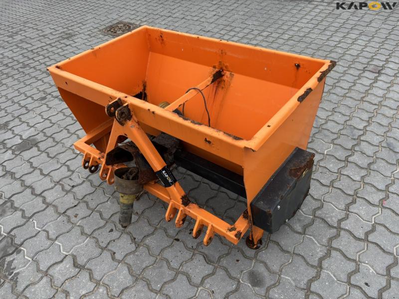 Hydromann 200 G salt spreader 1