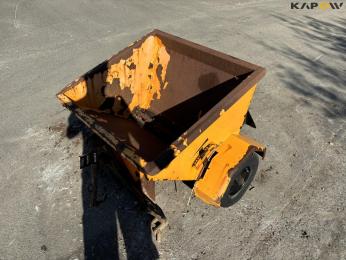 Hydromann salt spreader