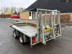 IFor William's trailer 21