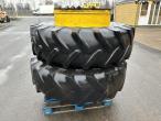 John Deere 20.8-R38 twin wheels 6