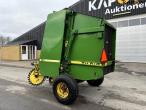 John Deere 550 round baler 7