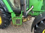 John Deere 6310 17