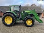 John Deere 6930 Premium front loader tractor 4