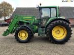 John Deere 6930 Premium front loader tractor 8