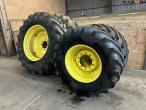 John Deere 6R145 4 WD with front lift 58