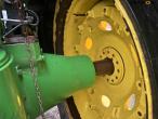 John Deere 7270 tractor 36