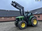 John Deere 7530 Premium front loader tractor 64