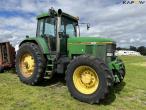 John Deere 7700 Powershift tractor 3