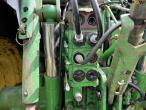 John Deere 7700 Powershift tractor 11