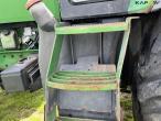 John Deere 7700 Powershift tractor 21