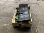 John Deere front fenders 8