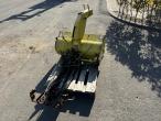 John Deere snow thrower 6