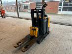 Jungheinrich Electric stacker 1